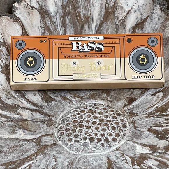 PINKY ROSE - DUO HIP HOP & JAZZ BASE MAKEUP STICKS - Picture 3 of 4